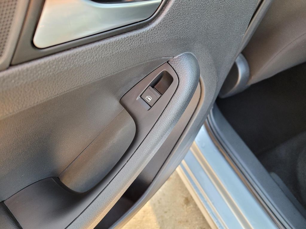 used 2016 Volkswagen Jetta car, priced at $7,200