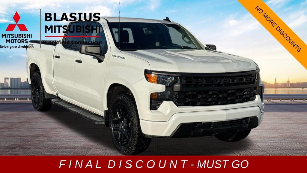 2023 Chevrolet Silverado 1500 Custom Crew Cab 4WD