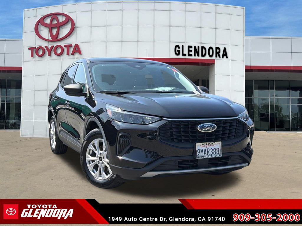 Used 2024 Ford Escape SUV