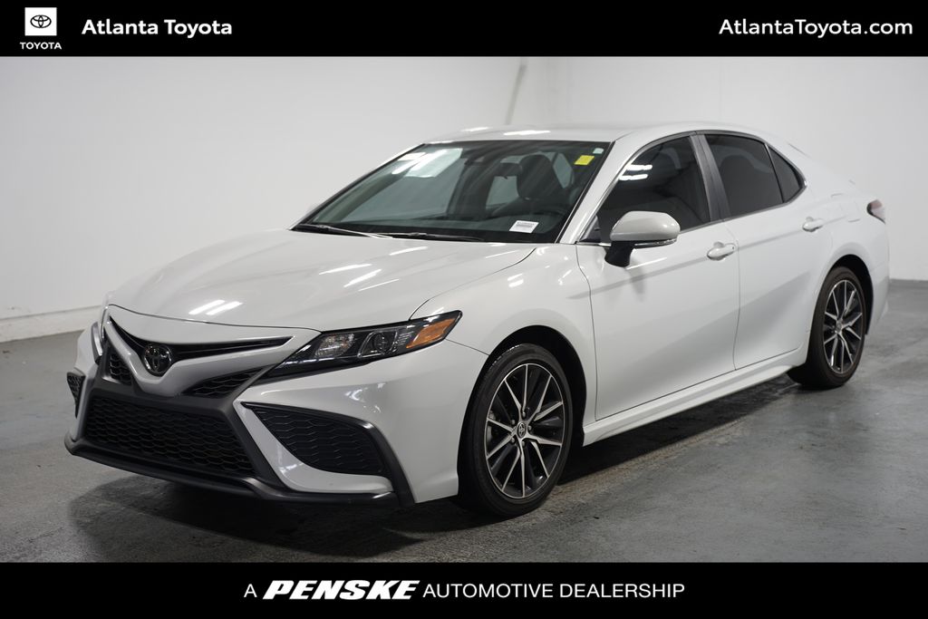 2024 Toyota Camry SE -
                Duluth, GA