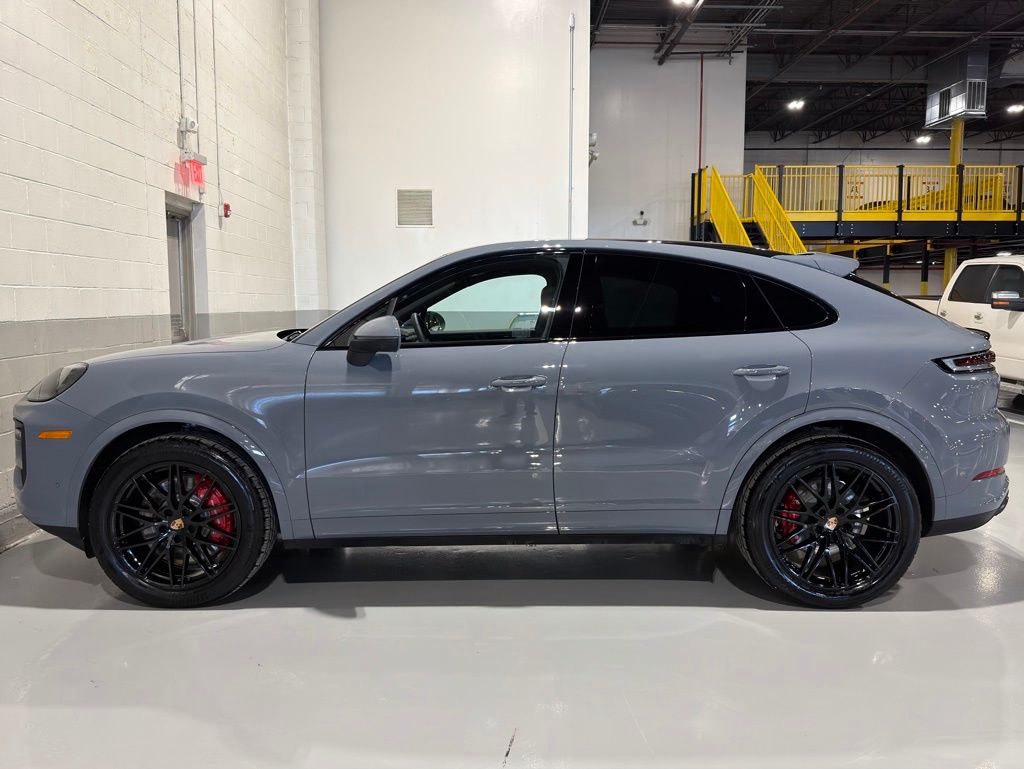 Thumbnail: 2026 Porsche  - 2