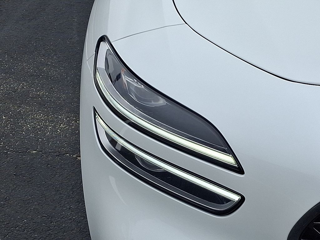 Thumbnail: 2026 Genesis G70 - 9