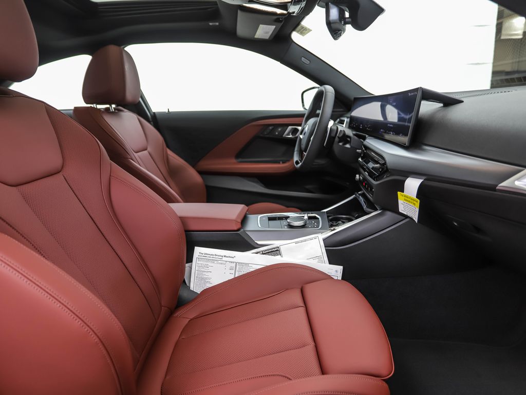 Thumbnail: 2025 BMW 2 Series - 24