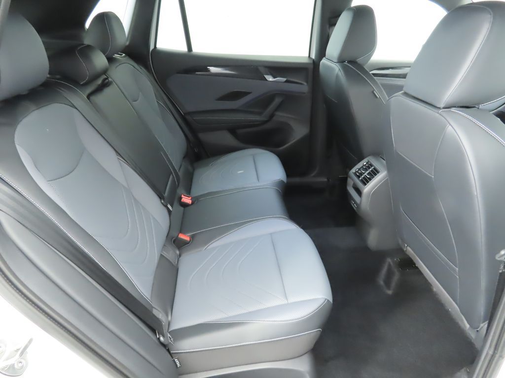 Thumbnail: 2026 Volkswagen Tiguan - 22