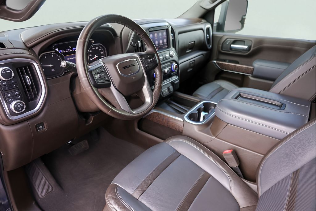 Used Car 2022 Gmc Sierra 2500hd  Denali For Sale Under $70,000 In Austin, Texas