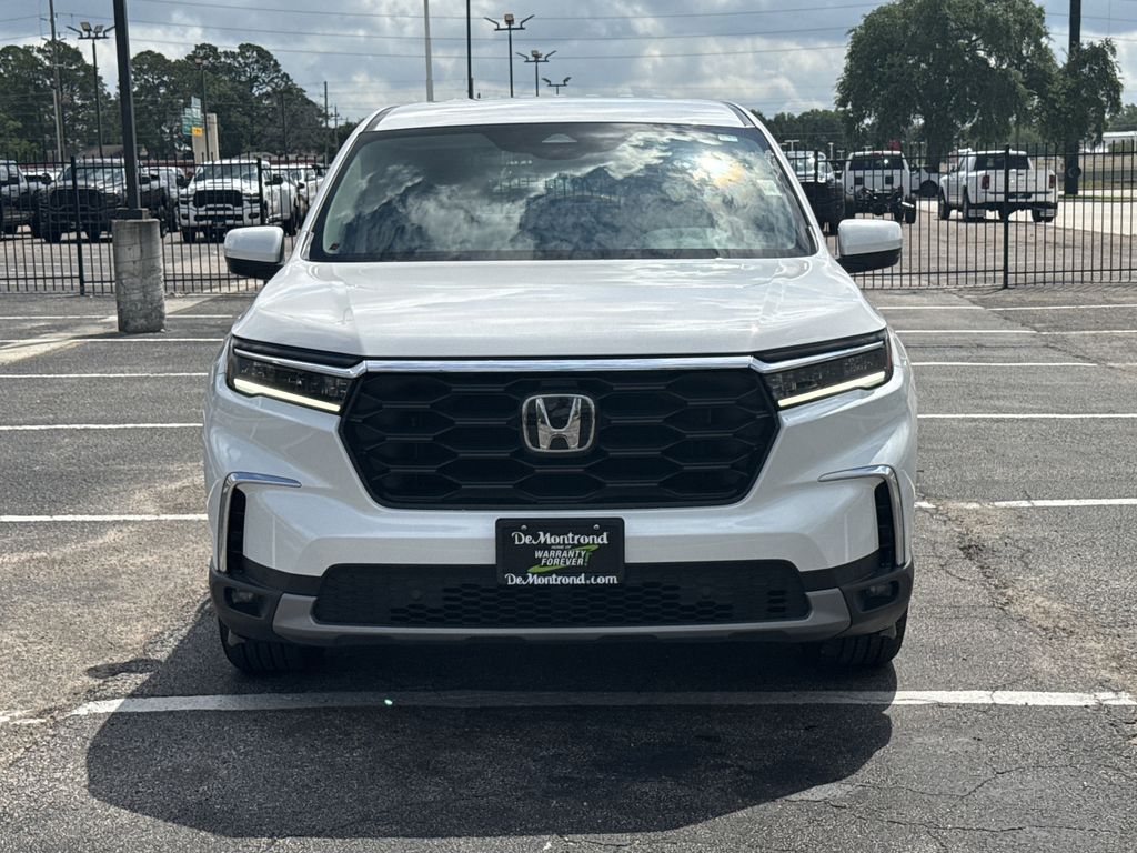 2025 Honda Pilot EX-L White at Community Honda