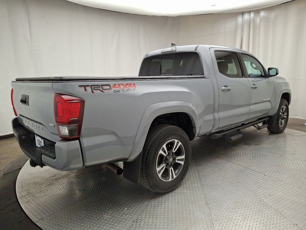 2019 Toyota Tacoma TRD Sport 4