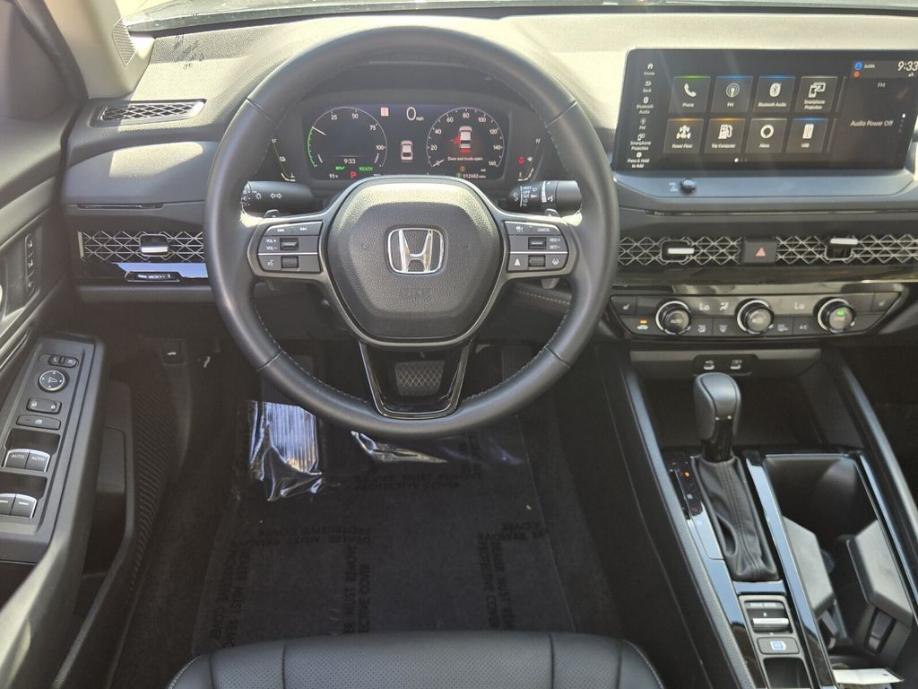 2023 Honda Accord - $27,732