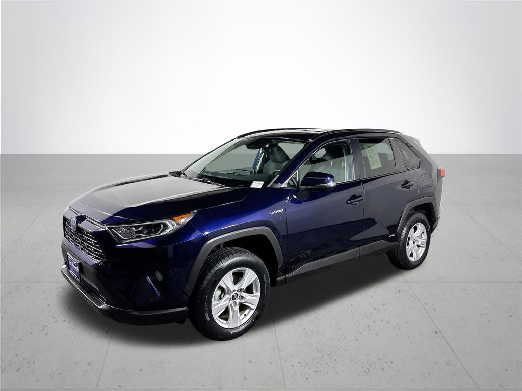 2020 Toyota RAV4 Hybrid XLE