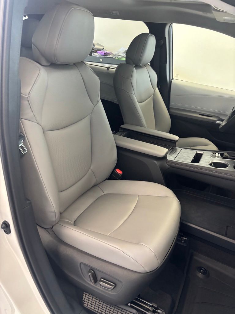 New 2026 Toyota Sienna Van