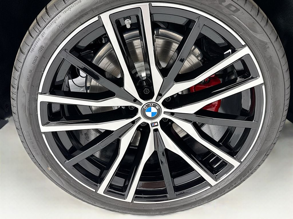 Thumbnail: 2026 BMW X5 - 32
