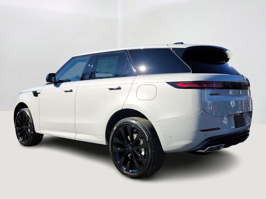 Thumbnail: 2026 Land Rover Range Rover Sport - 4