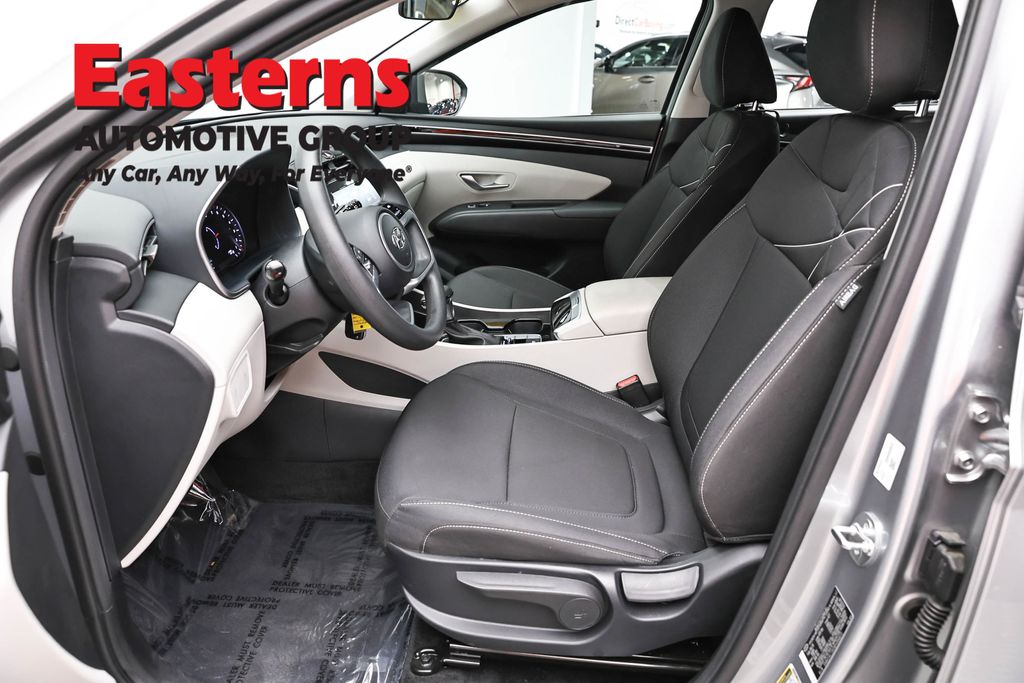 2024 Hyundai Tucson SE - Photo 13