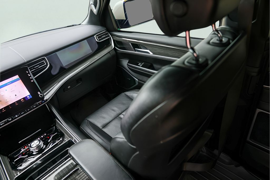 Used Car 2022 Jeep Wagoneer  Series Iii For Sale Under $50,000 In Austin, Texas