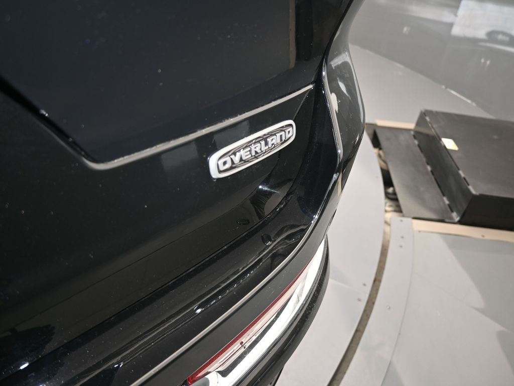 2025 Jeep Grand Cherokee L Overland - Photo 35