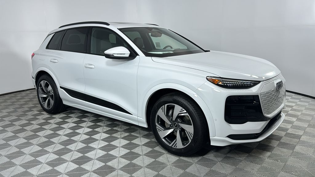 2025 Audi Q6 e-tron Premium 7