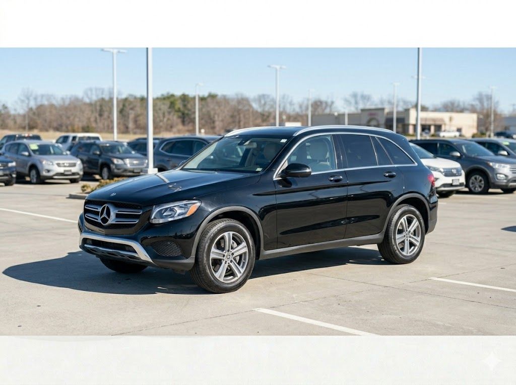 2019 Mercedes-Benz GLC GLC300 4MATIC's photo