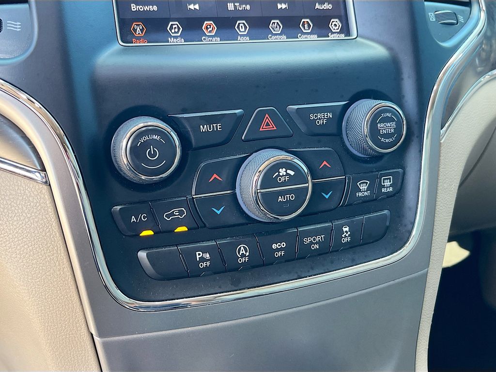Used 2018 Black Jeep Limited image 14