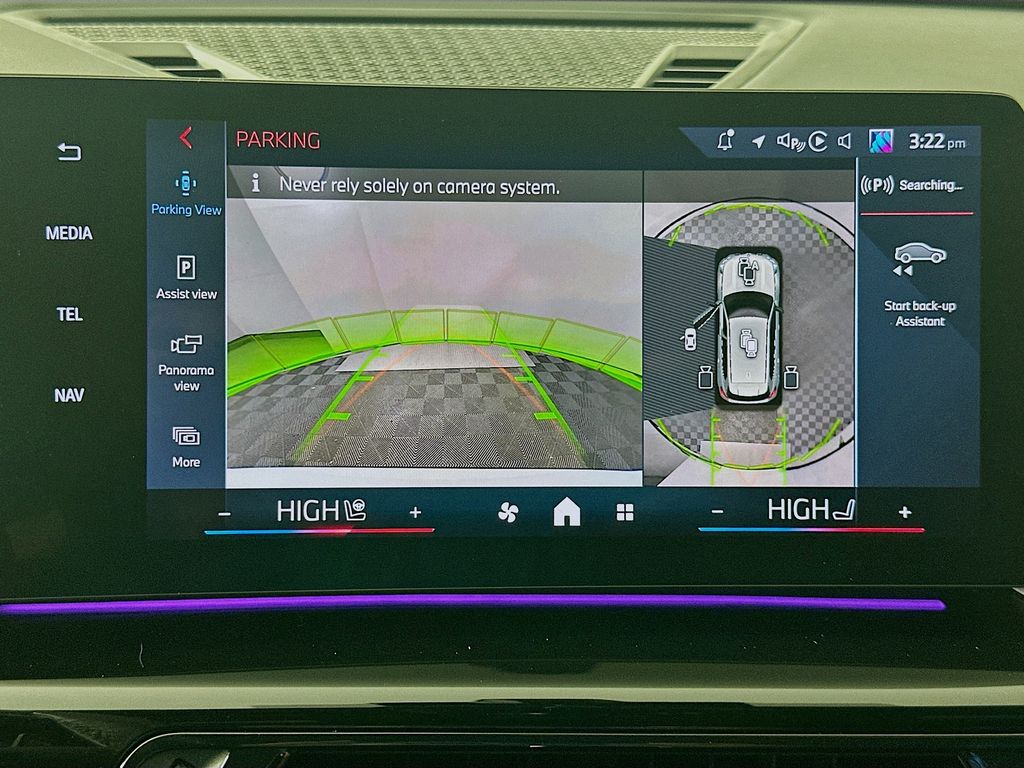 Thumbnail: 2024 BMW X1 - 14