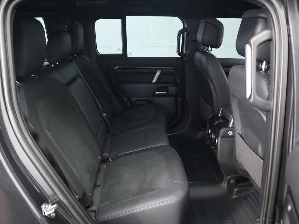 Thumbnail: 2023 Land Rover Defender - 22