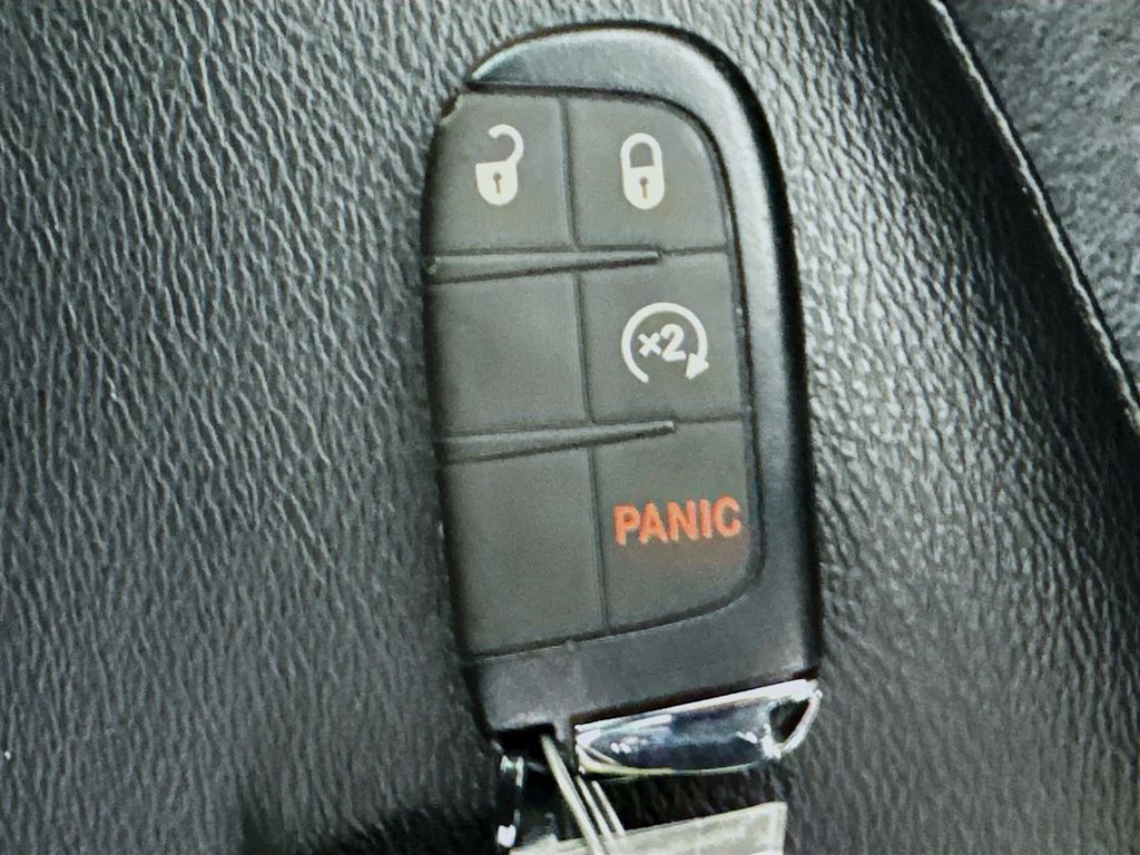 Used Car 2025 Jeep Compass  Limited For Sale Under $25,000 In Austin, Texas