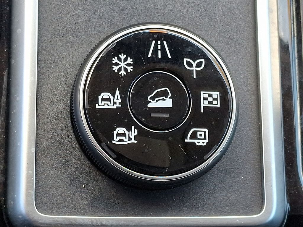 2024 Nissan Pathfinder — photo 23
