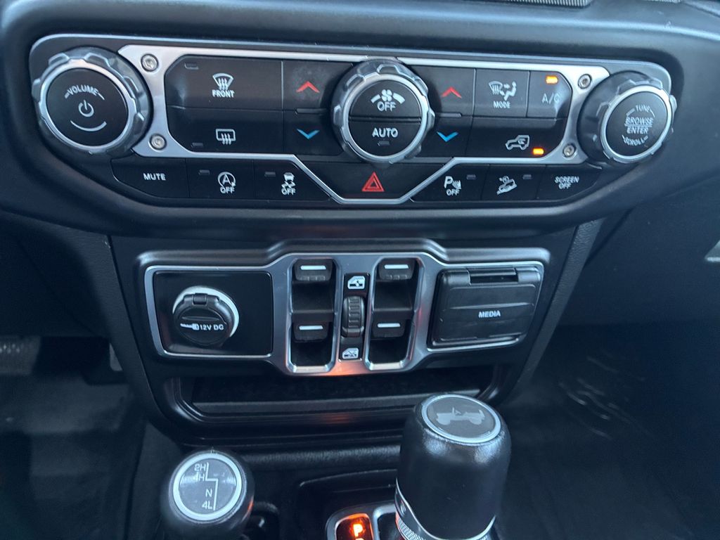 Used Car 2021 Jeep Wrangler  Unlimited Sahara Altitude For Sale Under $30,000 In Austin, Texas