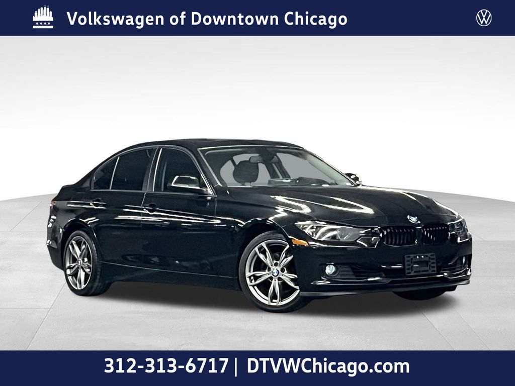 2013 BMW 3 Series 328i xDrive Sedan's photo