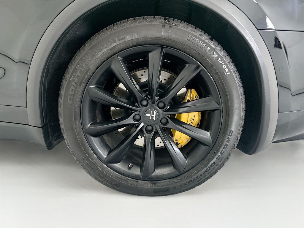 Thumbnail: 2018 Tesla Model X - 30