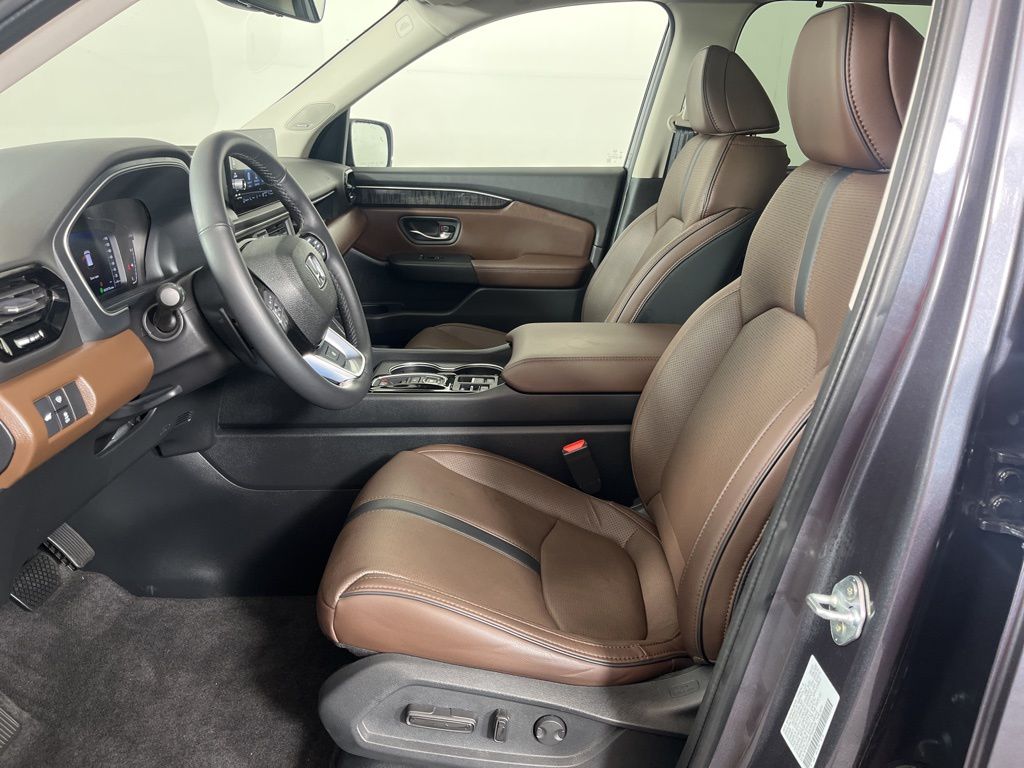 Thumbnail: 2023 Honda Pilot - 23