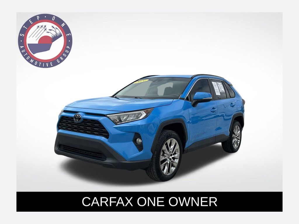 2021 Toyota RAV4 XLE Premium FWD