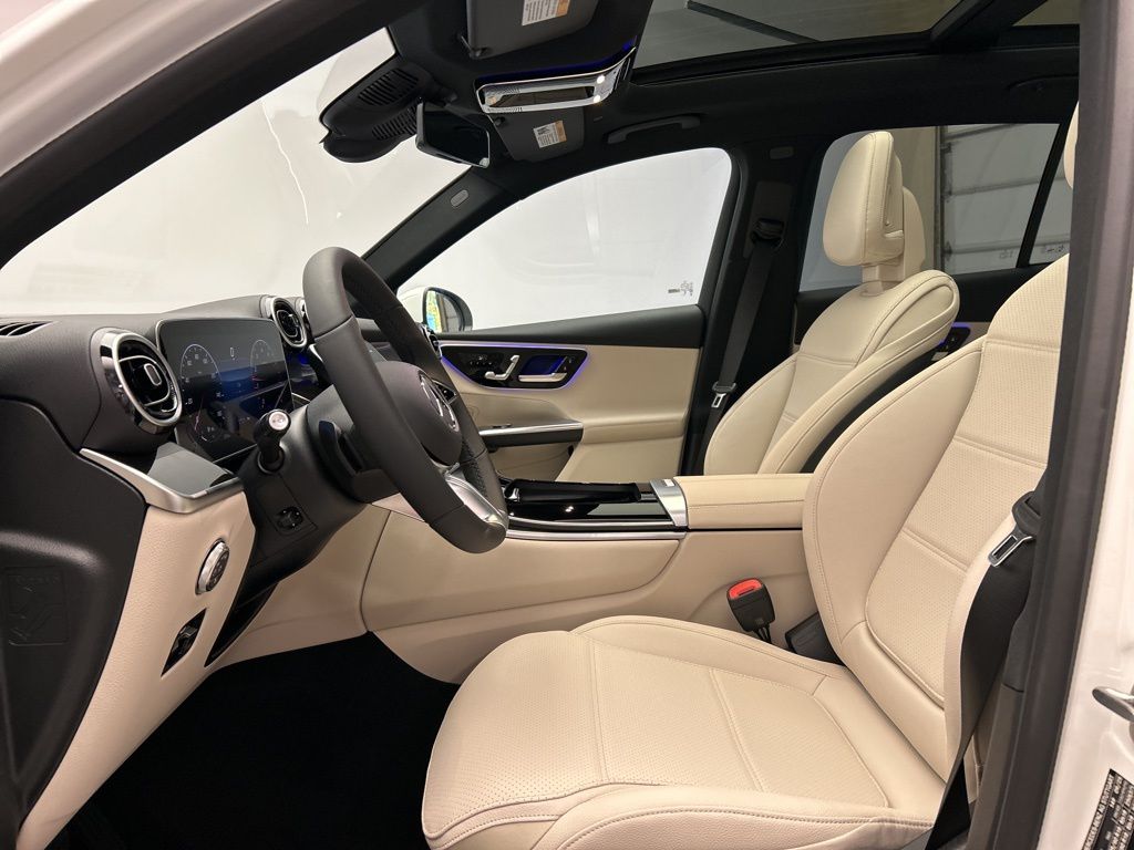 Thumbnail: 2026 Mercedes-Benz GLC - 12