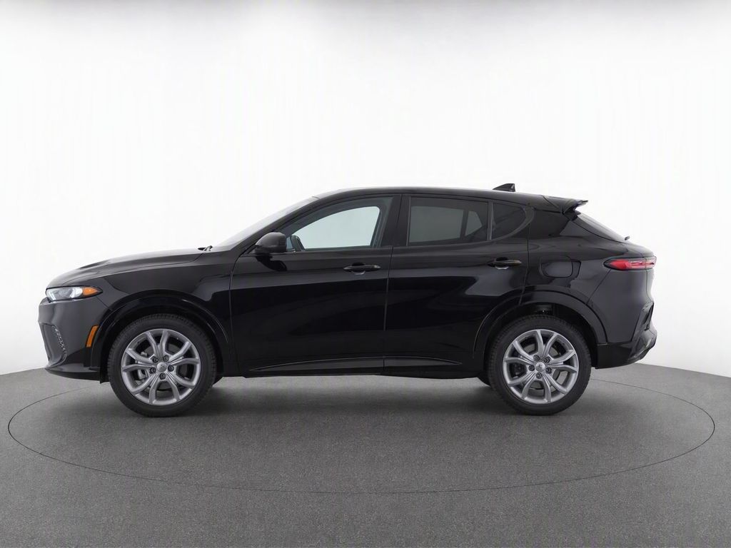 Used 2025 8 BALL Dodge R/T image 7