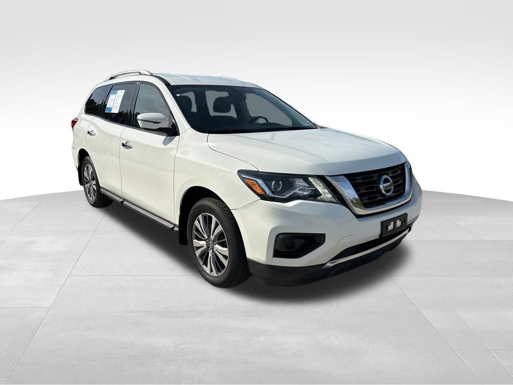 2019 Nissan Pathfinder S 2