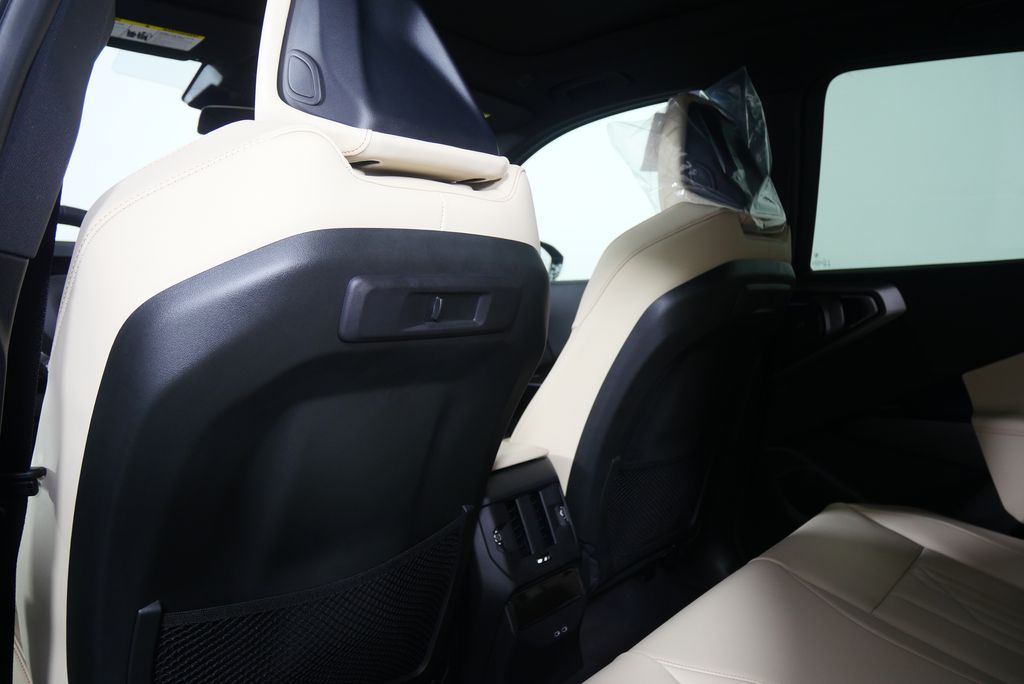 Thumbnail: 2026 BMW X3 - 16