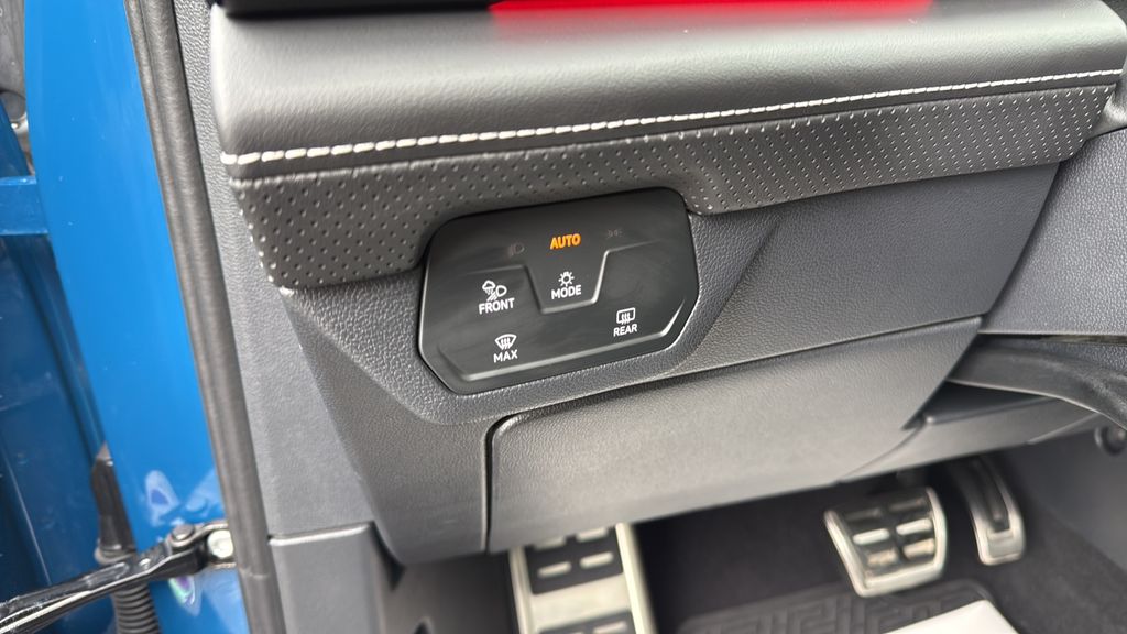 2025 Volkswagen Atlas Cross Sport