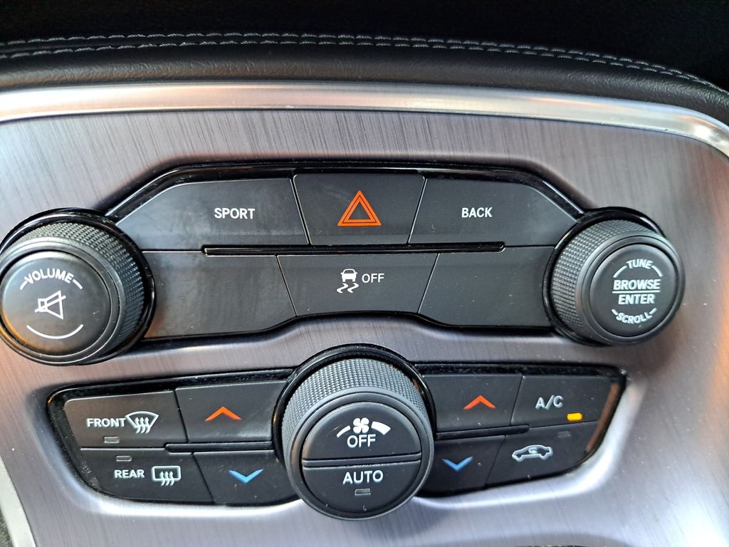 Used Car 2016 Dodge Challenger  Sxt For Sale Under $20,000 In Austin, Texas