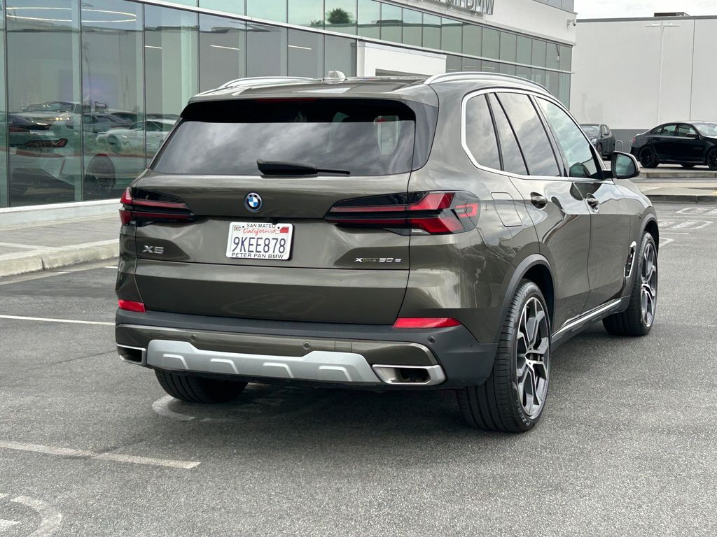 Thumbnail: 2024 BMW X5 - 5