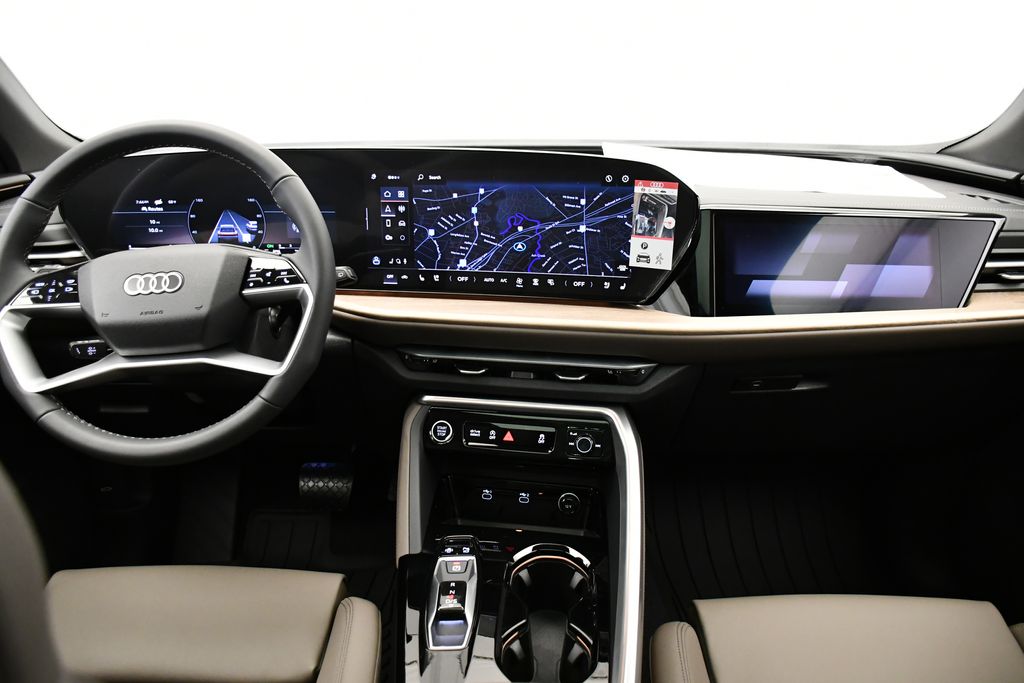 Thumbnail: 2025 Audi Q5 - 19