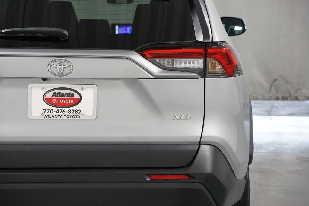 Thumbnail: 2024 Toyota RAV4 - 10