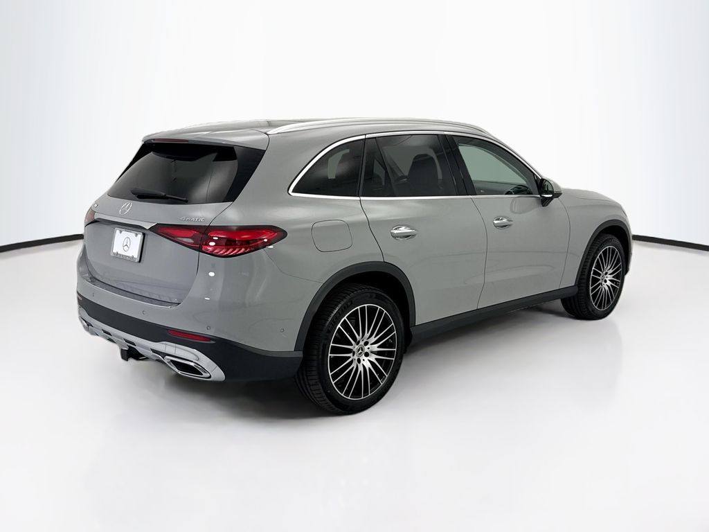 Thumbnail: 2026 Mercedes-Benz GLC - 5