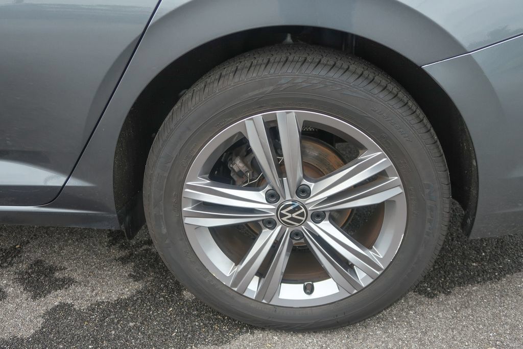 2024 Volkswagen Jetta 1.5T SE
