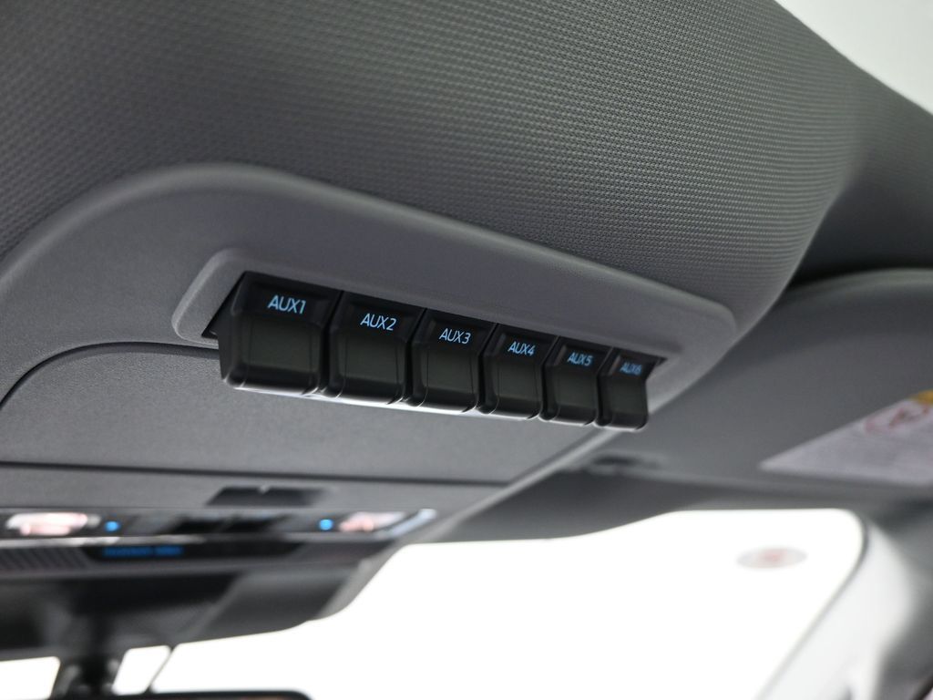 2026 Ford F-350 Lariat photo 19