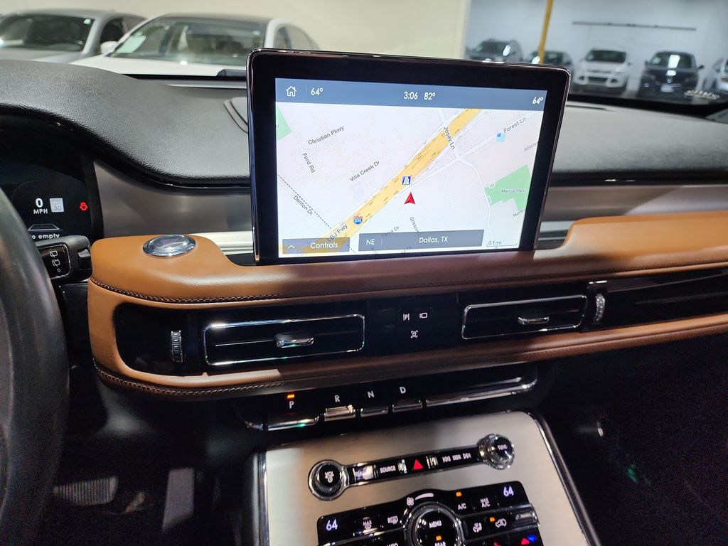 2020 Lincoln Aviator Reserve photo