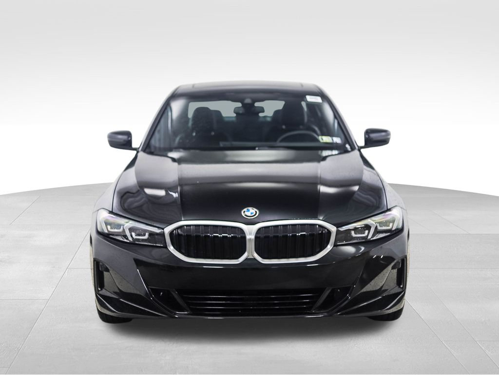 Thumbnail: 2025 BMW 3 Series - 8