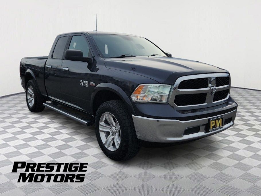 2017 RAM 1500 SLT Quad Cab 4WD