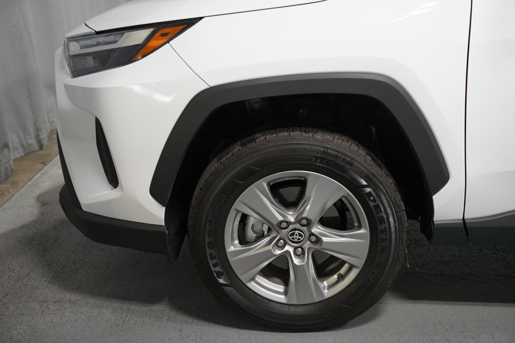 Thumbnail: 2025 Toyota RAV4 - 5