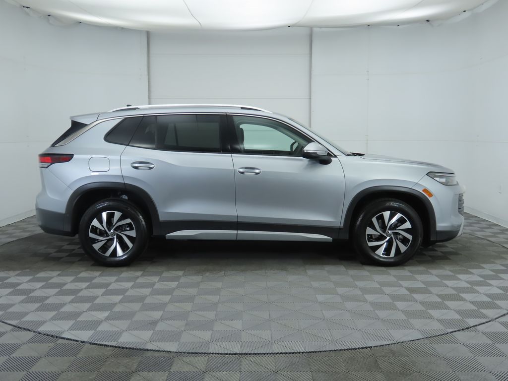 2025 Volkswagen Tiguan 2.0T 5