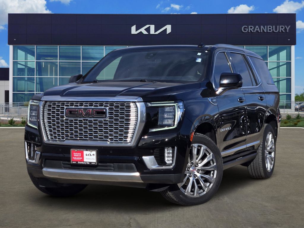 GMC Yukon Denali 4WD