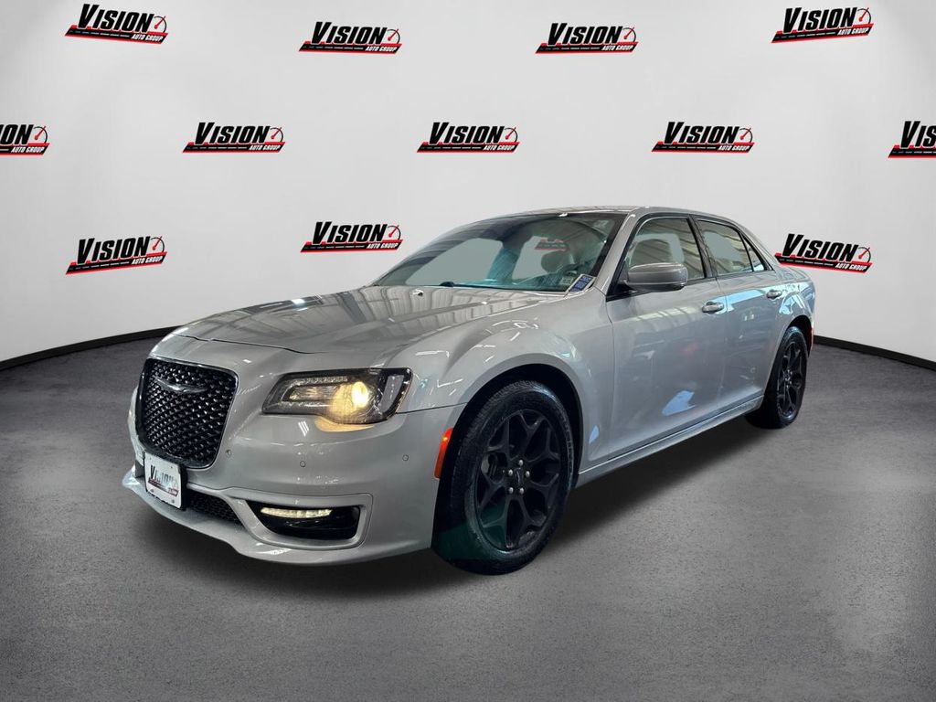2022 Chrysler 300 Touring L AWD